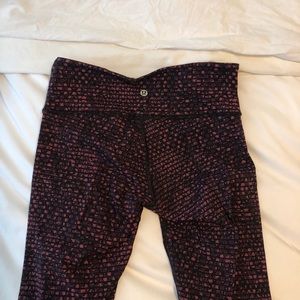 Lululemon cropped leggings
